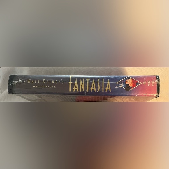 Vintage Fantasia VHS Movie, sealed in plastic NIB - Picture 3 of 5